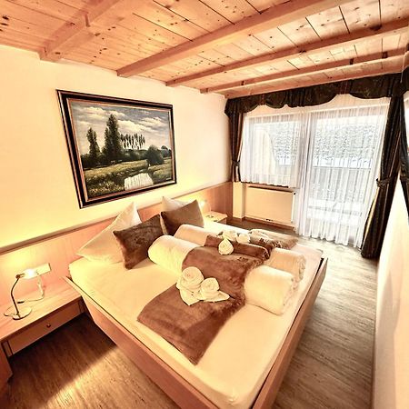Residence Palmai Urtijëi Dış mekan fotoğraf