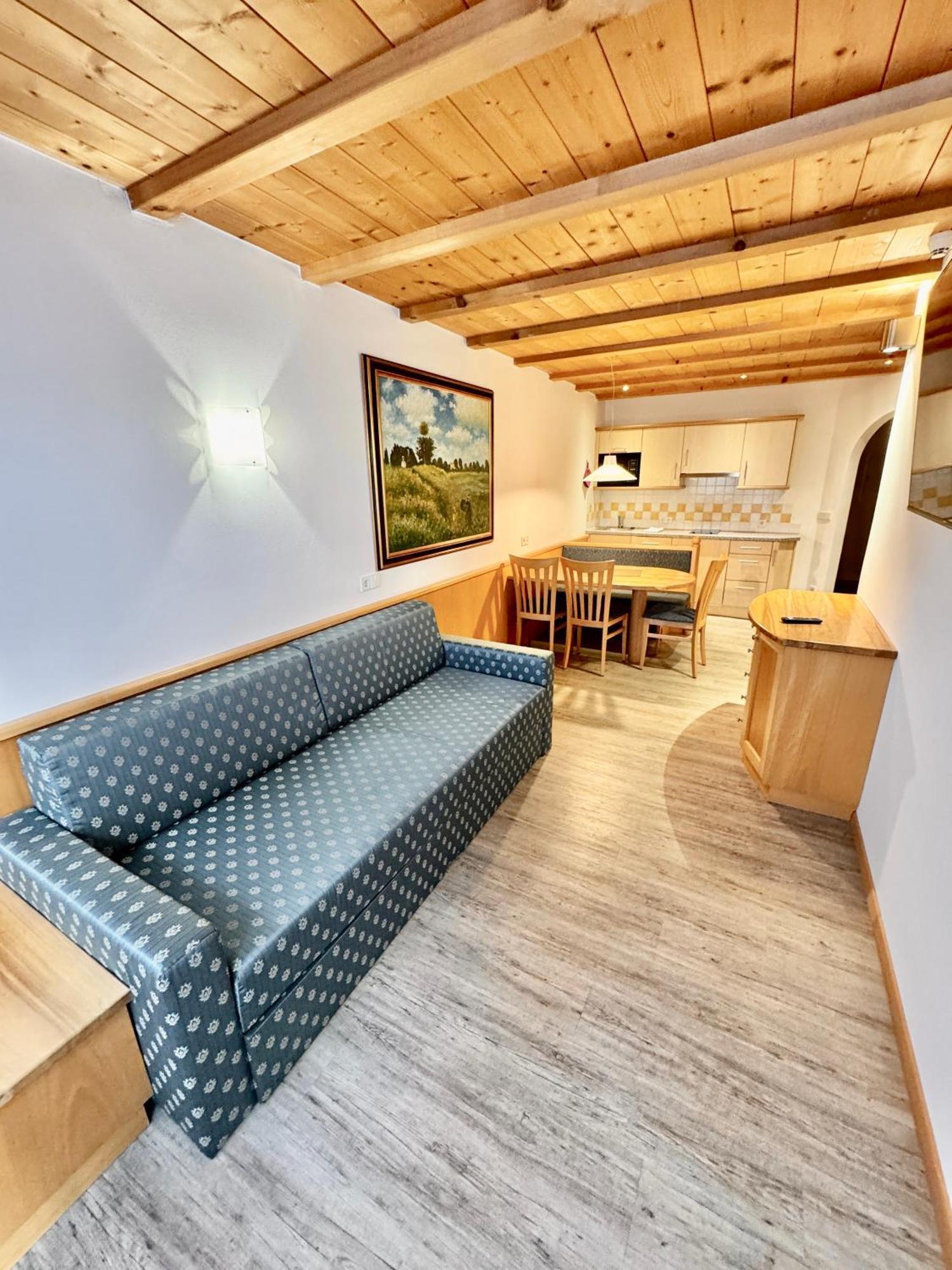 Residence Palmai Urtijëi Dış mekan fotoğraf