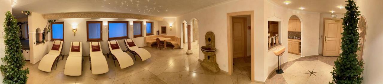 Residence Palmai Urtijëi Dış mekan fotoğraf